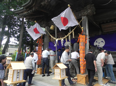 芽の輪くぐり　:茨城の鹿嶋八幡神社の大祓